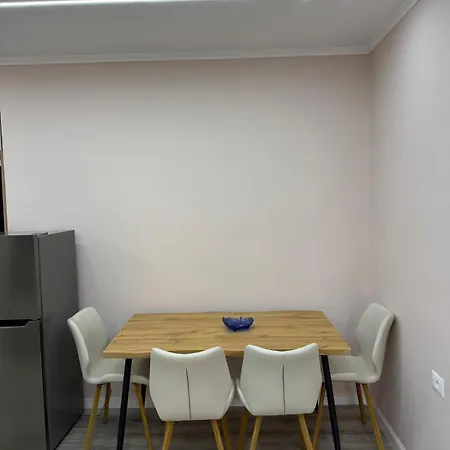Lakeview Luxury Tirana2